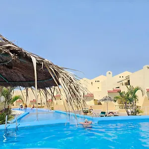 https://mareverde-holidays-apartment-playa-de-fanabe.tenerifehoteles.net